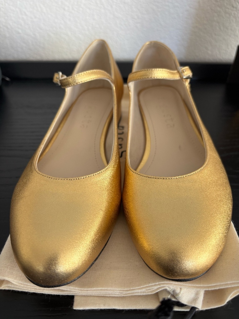 AUGUSTA THE BRAND Emelia Mary Janes in Gold Leather BRAND NEW!